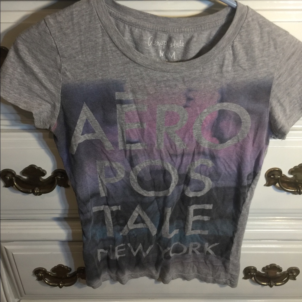 Cute aeropostale shirt❤️❤️